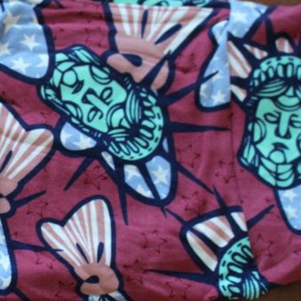 LuLaRoe One Size OS leggings, patriotic
